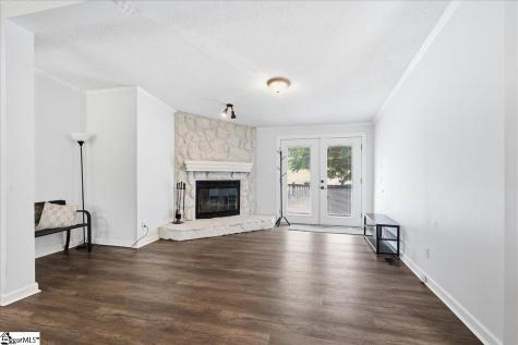 637 Ranch Road Laurens SC 29360