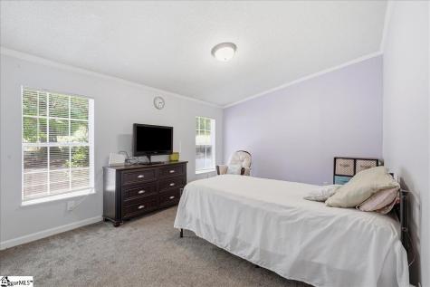 637 Ranch Road Laurens SC 29360
