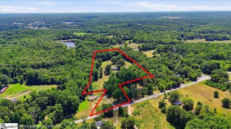 637 Ranch Road Laurens SC 29360