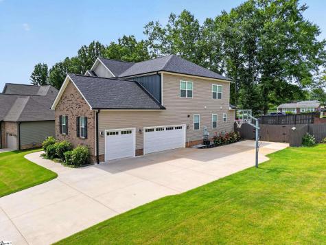 2 Peaceful Court Fountain Inn SC 29644