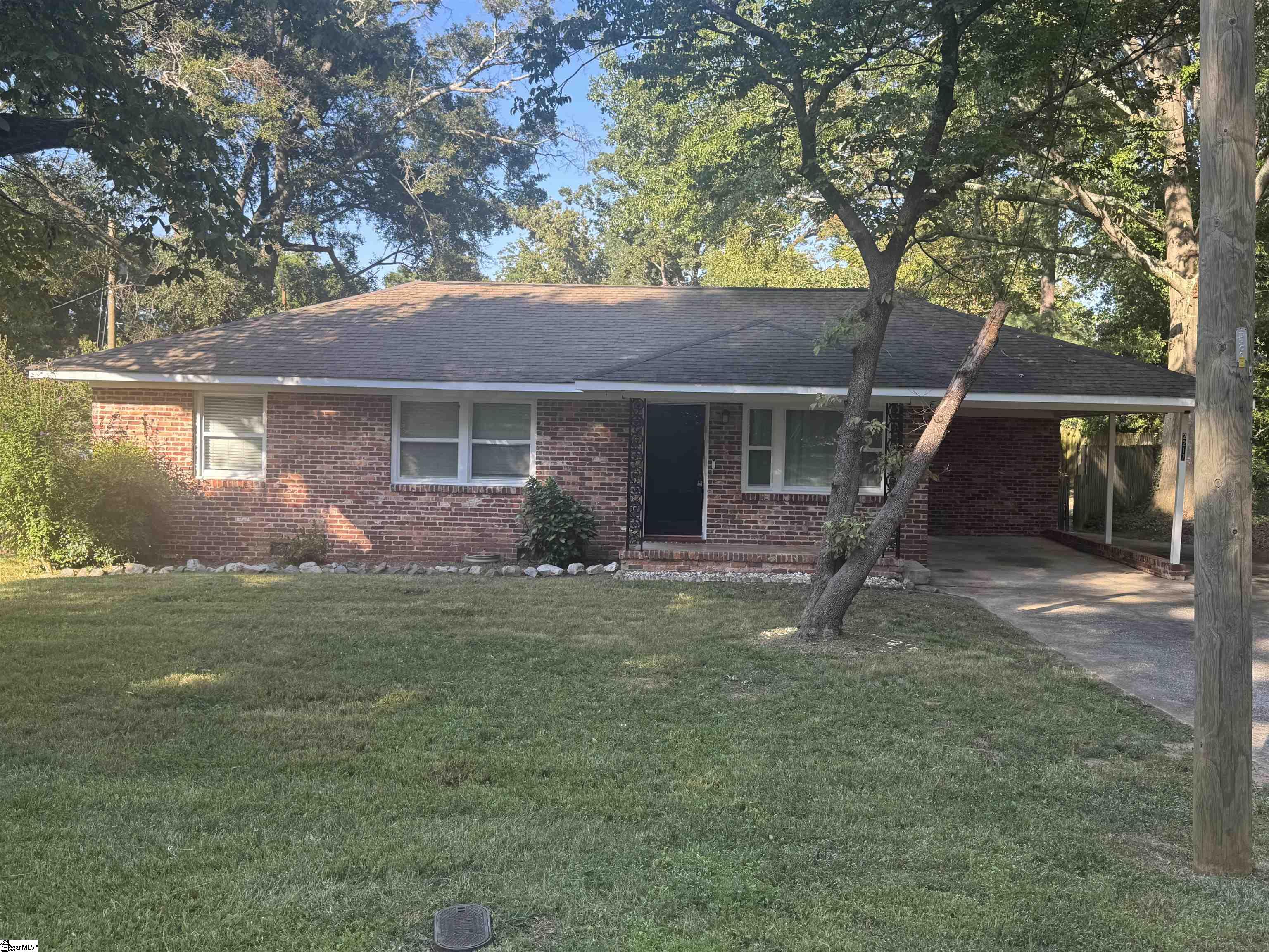 2217 Aleaf Terrace Spartanburg SC 29302