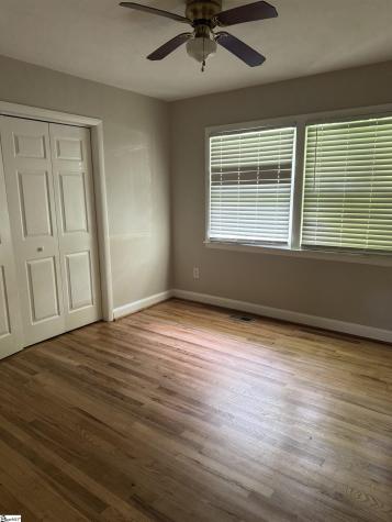 2217 Aleaf Terrace Spartanburg SC 29302