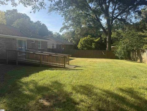 2217 Aleaf Terrace Spartanburg SC 29302
