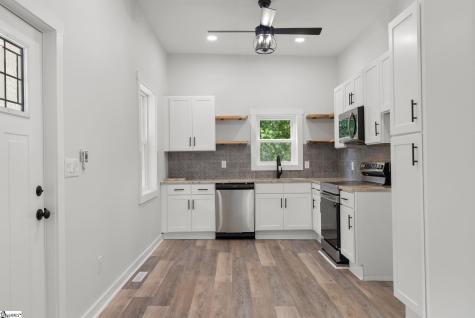 1016 Orr Street Pelzer SC 29669