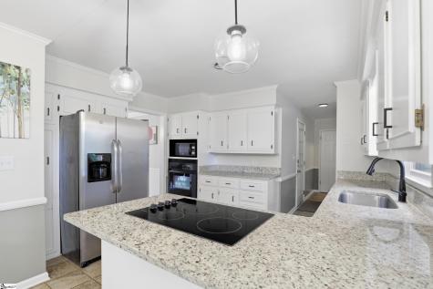 302 Pine Wood Drive Greenville SC 29607