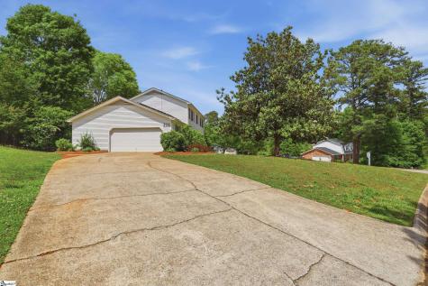 302 Pine Wood Drive Greenville SC 29607