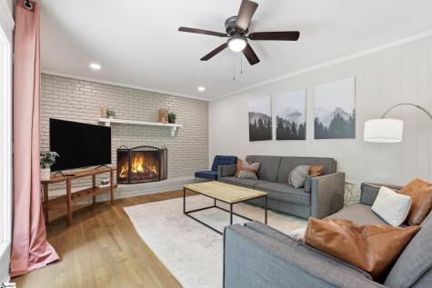 302 Pine Wood Drive Greenville SC 29607
