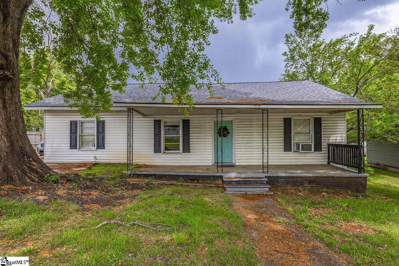 2 Woodward Street Greenville SC 29611