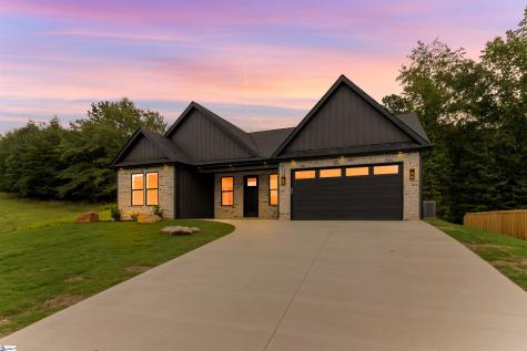 169 Lakeshore Drive Chesnee SC 29323