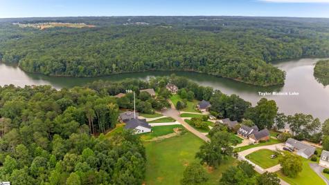 169 Lakeshore Drive Chesnee SC 29323
