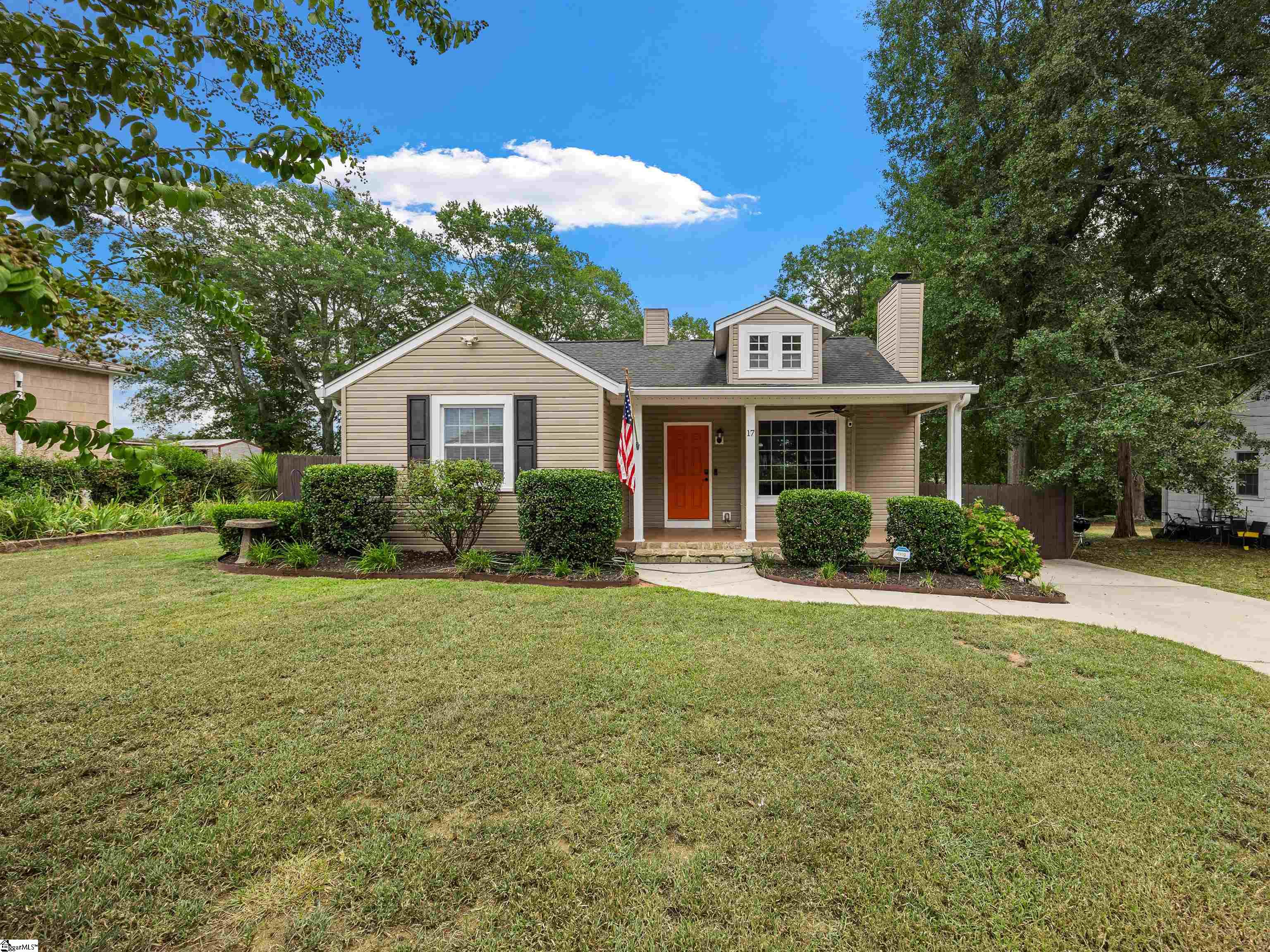 17 Crystal Avenue Greenville SC 29605