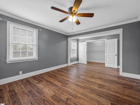 17 Crystal Avenue Greenville SC 29605