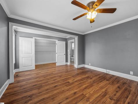 17 Crystal Avenue Greenville SC 29605