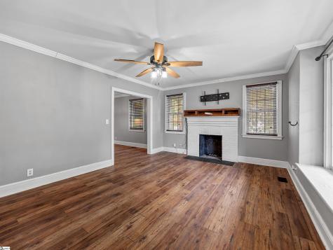 17 Crystal Avenue Greenville SC 29605