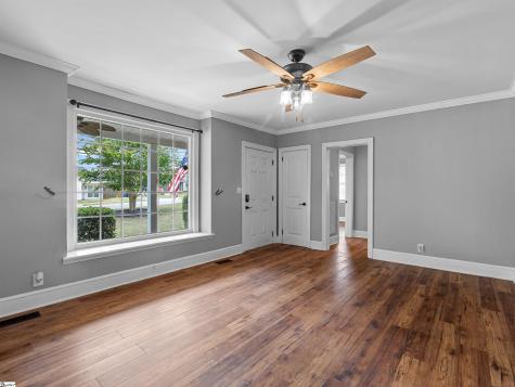 17 Crystal Avenue Greenville SC 29605