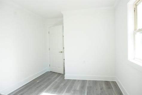 12 Scott Drive Greenville SC 29611
