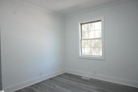 12 Scott Drive Greenville SC 29611