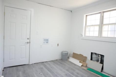 12 Scott Drive Greenville SC 29611