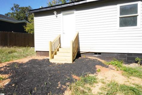 12 Scott Drive Greenville SC 29611