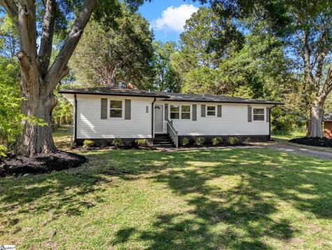 255 Hazelwood Avenue Spartanburg SC 29302