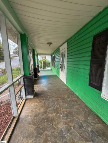 3 Piedmont Avenue Greenville SC 29611