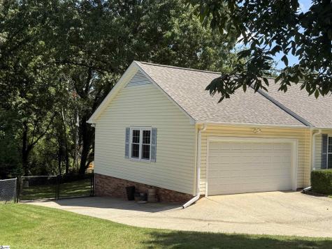 105 Hitching Post Lane Greenville SC 29615