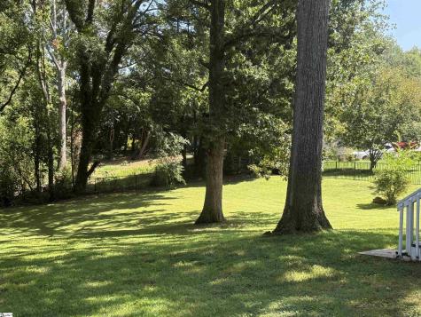 105 Hitching Post Lane Greenville SC 29615
