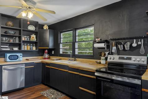 131 B D Johnston Road Central SC 29630