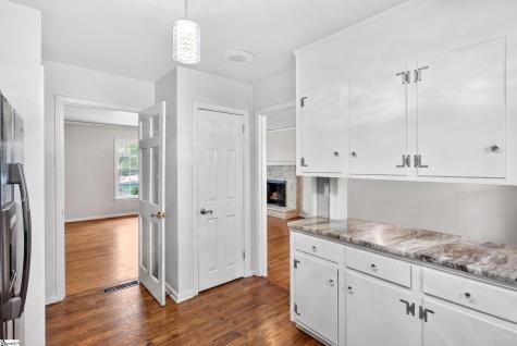 45 Ridgeway Drive Greenville SC 29605