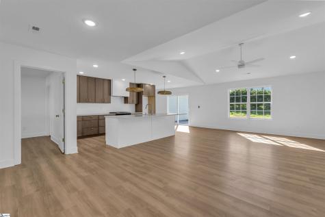 410 Benjamin Reid Court Duncan SC 29334