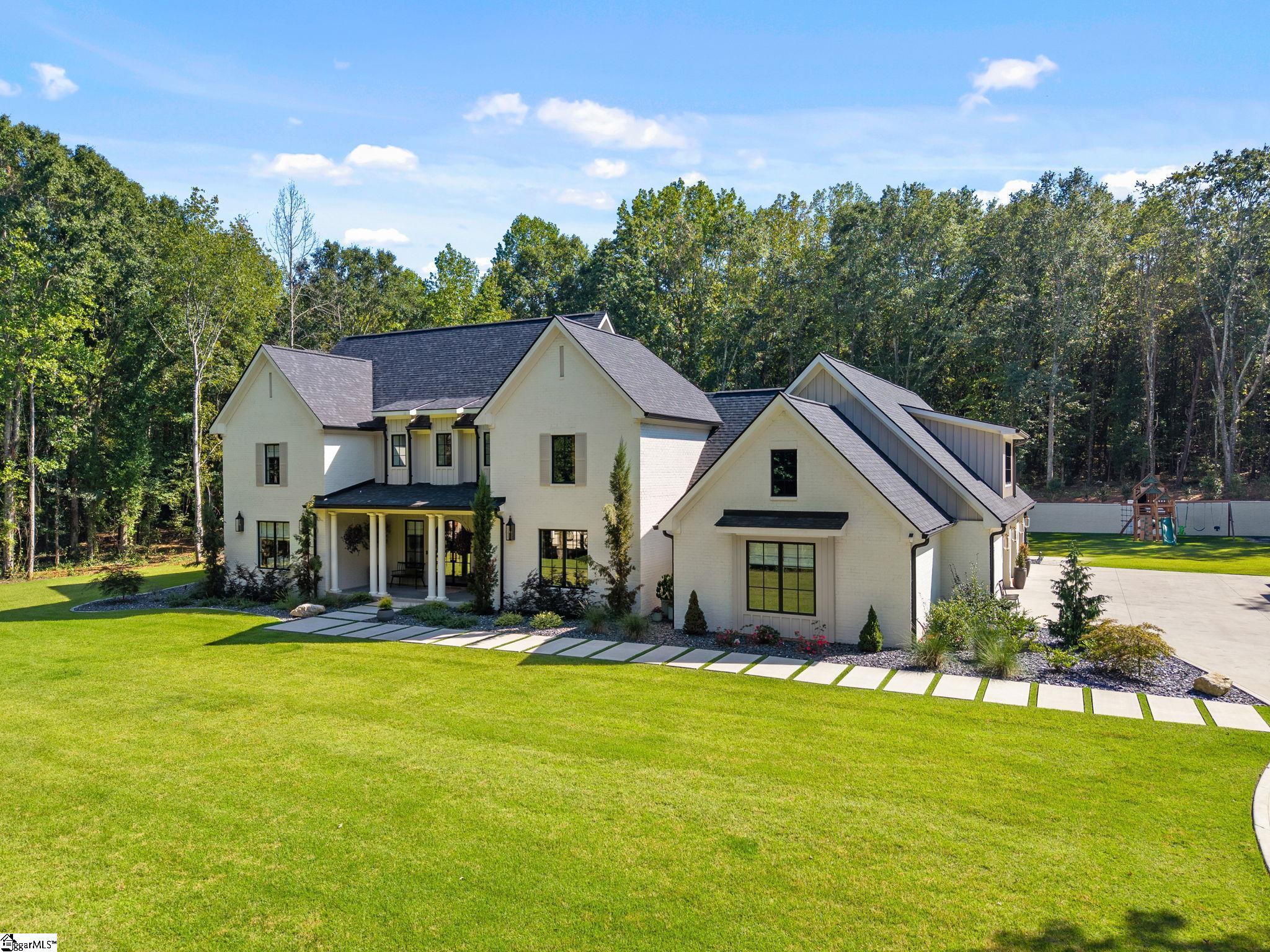 16 Mcgill Road Taylors SC 29687