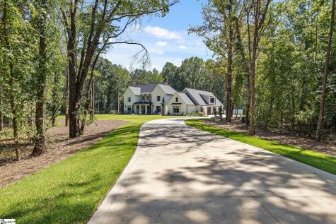 16 Mcgill Road Taylors SC 29687