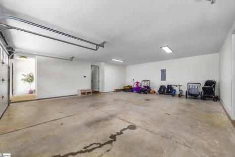 16 Mcgill Road Taylors SC 29687