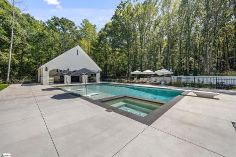 16 Mcgill Road Taylors SC 29687