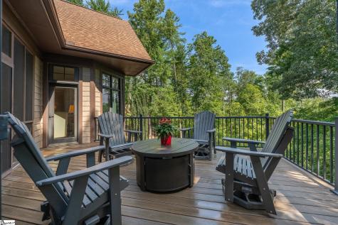 104 Sweetshrub Way Sunset SC 29685