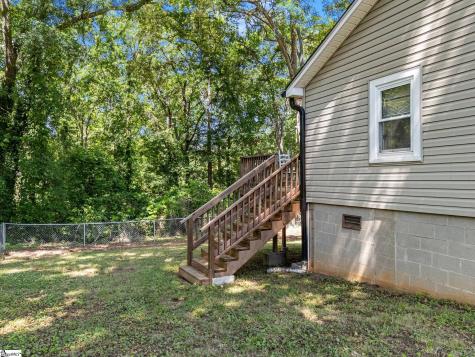 106 Delaware Street Chesnee SC 29323