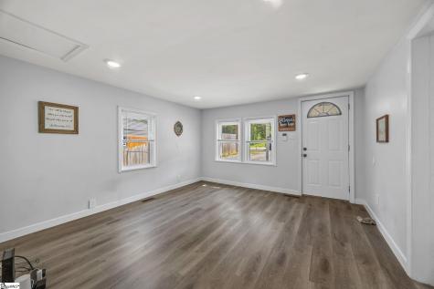 106 Delaware Street Chesnee SC 29323