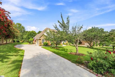817 Indian Trail Run Inman SC 29349