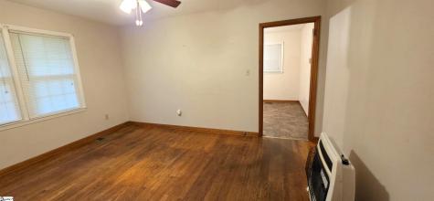 180 Edgewood Drive Spartanburg SC 29307