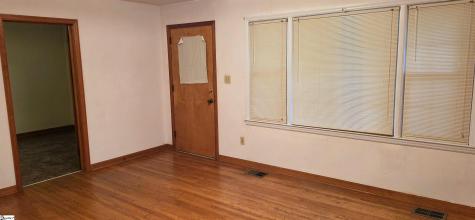 180 Edgewood Drive Spartanburg SC 29307