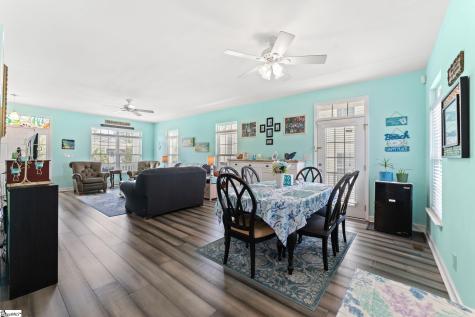 407 5th Ave. South North Myrtle Beach SC 29582