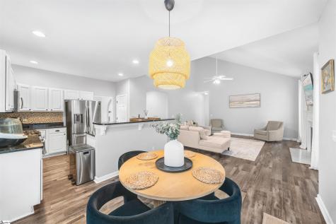 402 Rolling Pines Lane Duncan SC 29334