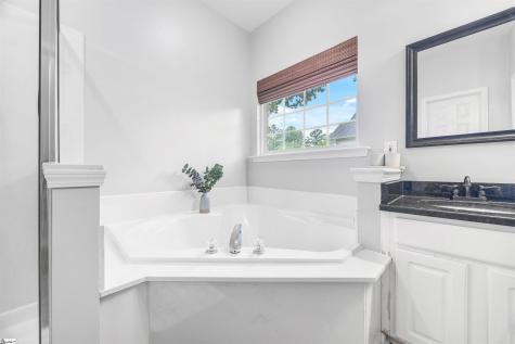 402 Rolling Pines Lane Duncan SC 29334