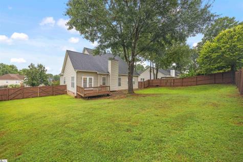 402 Rolling Pines Lane Duncan SC 29334