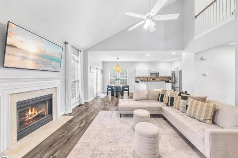 402 Rolling Pines Lane Duncan SC 29334