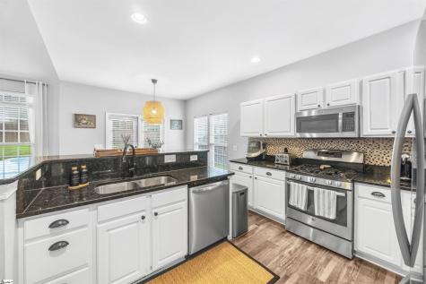 402 Rolling Pines Lane Duncan SC 29334