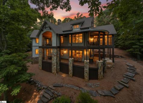 734 Placid Cove Salem SC 29676