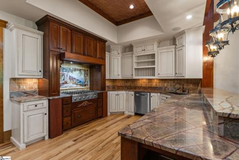 734 Placid Cove Salem SC 29676