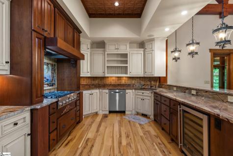 734 Placid Cove Salem SC 29676