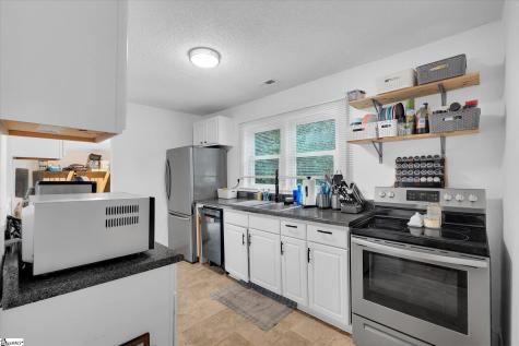 904 Anderson Street Belton SC 29627